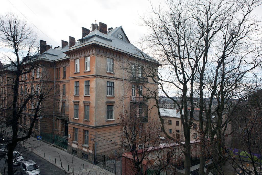 Apartment On Lysenka 27 Lviv Bagian luar foto